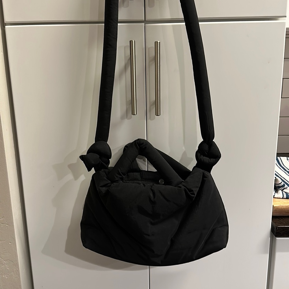 Olend backpacks ona crossbody padded bag